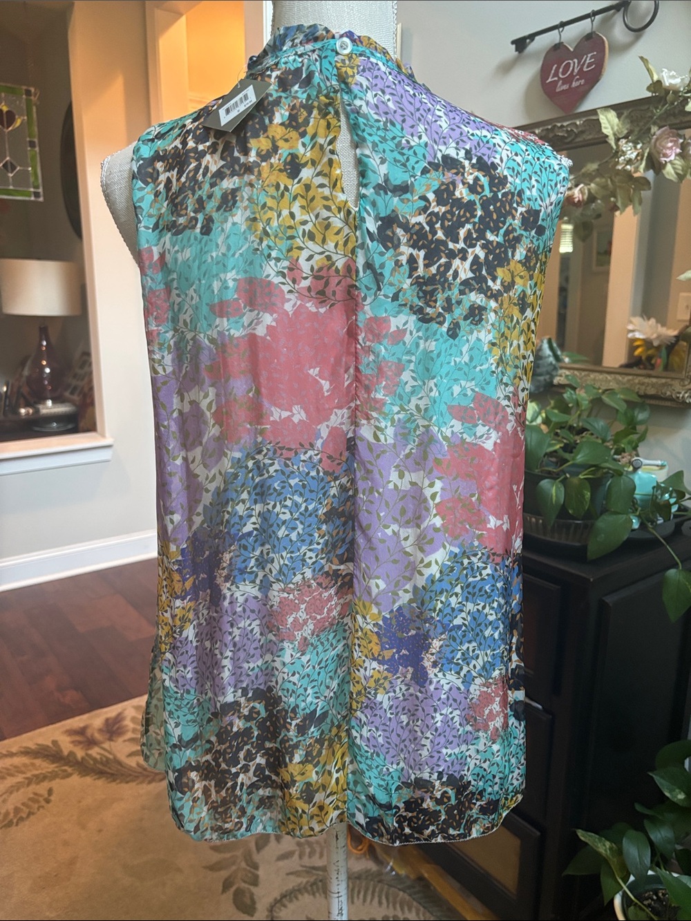 Moda Seta Italy sleeveless blouse colorful abstract floral top made in Italy M - Picture 2 of 12